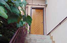 Casa individuala 125 mp, teren 200 mp, front stradal 11 ml, zona linistita!