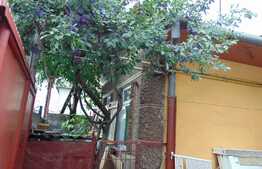 Casa individuala, 80 mp utili, teren de 216 mp, zona centrala!