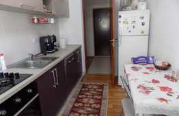 2 camere decomandate, 61 mp! 2 locuri de parcare! Zona strazii Florilor!