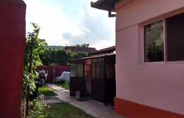 Vanzare casa individuala, 91,2 mp, 1521 mp teren, zona de case