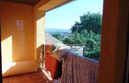 Casa individuala de vanzare, 160 mp utili, 500 mp de teren, zona linistita!