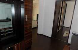 De inchiriat 2 camere, 52 mp, mobilat si utilat! Parcare! Zona strazii Eroilor! 