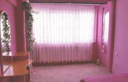 Apartament 3 camere, 67 mp, mobilat modern, boxa, zona Restaurantului Sinaia