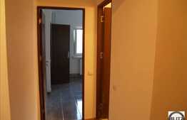 Apartament de vanzare cu 4 camere, decomandat, 82 mp utili, zona OMV Marasti