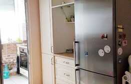 Apartament 2 camere, 56 mp, etaj intermediar, parcare, zona strazii Oasului