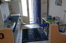 2 camere, decomandat, 46 mp, etaj intermediar, zona strazii Primaverii