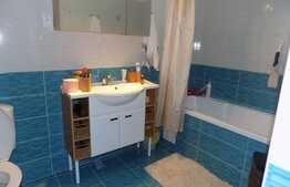 Apartament decomandat, 2 camere, 47 mp, balcon inchis! Parcare cu CF!Zona Terra!