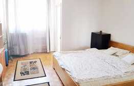 Garsoniera de vanzare, 28mp, decomandata, zona Iulius Mall