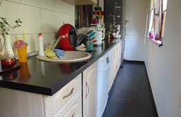 3 camere, decomandat, 79 mp, loc de parcare, boxa subsol, zona Kaufland