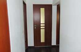 3 camere, decomandat, 79 mp, loc de parcare, boxa subsol, zona Kaufland