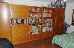 3 camere, decomandat, 79 mp, loc de parcare, boxa subsol, zona Kaufland