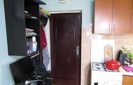 Garsoniera de vanzare, 12 mp, etaj intermediar, zona strazii Taberei