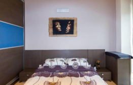 Apartament 3 camere, 55 mp, complet mobilat, boxa subsol, Piata 1 Mai