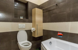 Apartament 3 camere, 55 mp, complet mobilat, boxa subsol, Piata 1 Mai