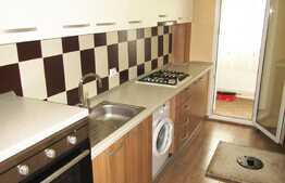 Apartament de inchiriat, 2 camere, decomandat, 60 mp, prima inchiriere, zona Big