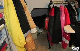 Apartament cu 3 camere de vanzare, 80 mp, cu scara interioara