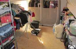 Apartament cu 3 camere de vanzare, 80 mp, cu scara interioara