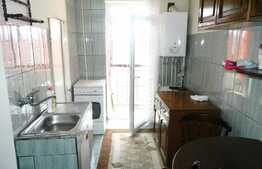 Apartament de vanzare, 2 camere, decomandat, 53 mp, zona Coloane