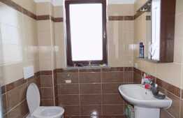 2 camere, 50 mp, prima inchiriere, totul nou, garaj, zona Grand Hotel Italia