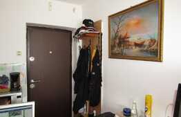 Garsoniera de vanzare, 12 mp, zona Billa