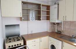 Garsoniera 40 mp, decomandata, etaj intermediar, parcare, zona Salii Sporturilor