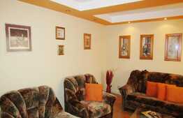 3 camere, 62 mp, decomandat, terasa, boxa subsol, garaj, zona strazii Gh. Dima