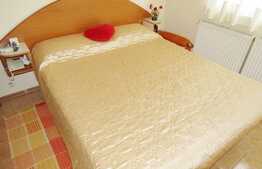 3 camere, 62 mp, decomandat, terasa, boxa subsol, garaj, zona strazii Gh. Dima