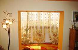 3 camere, 62 mp, decomandat, terasa, boxa subsol, garaj, zona strazii Gh. Dima