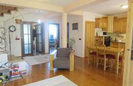 Triplex 136 mp utili, teren de 260 mp, zona accesibila