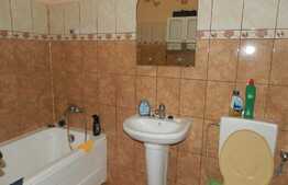 2 camere, 40 mp, mobilat si utilat! Prima inchiriere! Zona strazii Florilor!