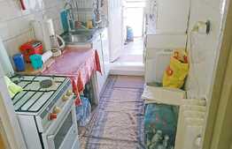 Apartament 2 camere, 42 mp, decomandat, etaj intermediar, parcare, zona Sirena