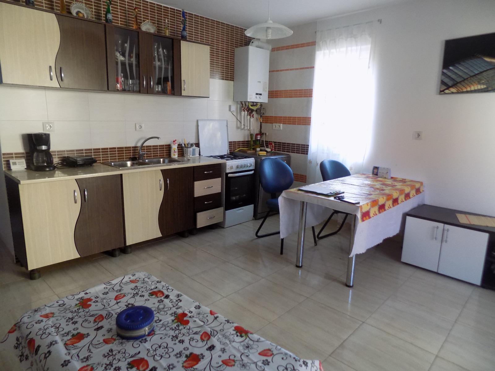 Apartament de închiriat 3 camere Floreşti - 27439AI | BLITZ Cluj-Napoca | Poza2