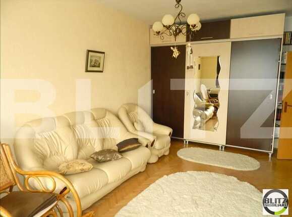 Apartament de vânzare 3 camere Manastur - 2745AV | BLITZ Cluj-Napoca | Poza1