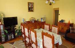 3 camere, 83 mp, etaj intermediar, zona strazii Nicolae Titulescu