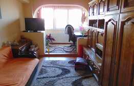 3 camere, 83 mp, etaj intermediar, zona strazii Nicolae Titulescu