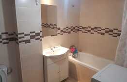 Apartament 3 camere, 58 mp, loc parcare! Zona strazii Florilor!