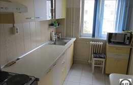 Apartament cu 3 camere, 69 mp utili, in bloc izolat termic