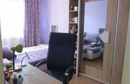 Apartament de vanzare 4 camere, decomandat, 80 mp, boxa, zona strazii Mehedinti