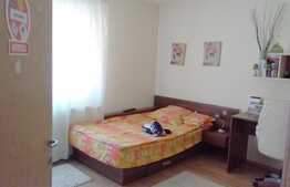 De vanzare duplex, 200 mp, teren 350 mp, zona Apahida