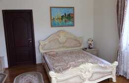 Casa imprimata de un clasic mereu in tendinte, zona Faget, teren 1800 mp!