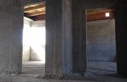 Duplex de 120 mp utili, 4 camere! Semifinisat! Zona linistita de case!