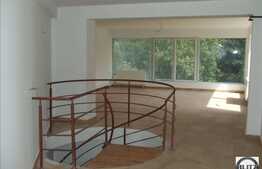 Vanzare apartament 2 camere decomandate,  101 mp utili, finisat, cu loc parcare