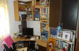  2 camere, 51 mp, decomandat, parcare, boxa, zona Liceul Onisifor Ghibu