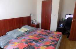 Apartament de vanzare, 2 camere, 44 mp, garaj, zona strazii Florilor