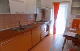 Apartament 2 camere, decomandat, 51 mp utili, 3 balcoane, zona strazii Eroilor!