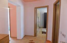 Apartament 2 camere, decomandat, 51 mp utili, 3 balcoane, zona strazii Eroilor!