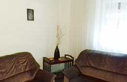 Apartament cu 2 camere, 40 mp, garaj, zona Facultatii de Litere