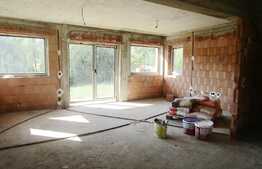 Casa individuala, 120 mp utili, teren de 500 mp, zona Restaurant The Xanus