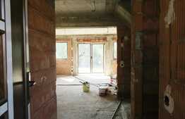 Casa individuala, 120 mp utili, teren de 500 mp, zona Restaurant The Xanus