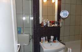 Apartament 2 camere, 52 mp, decomandat, garaj, zona Profi